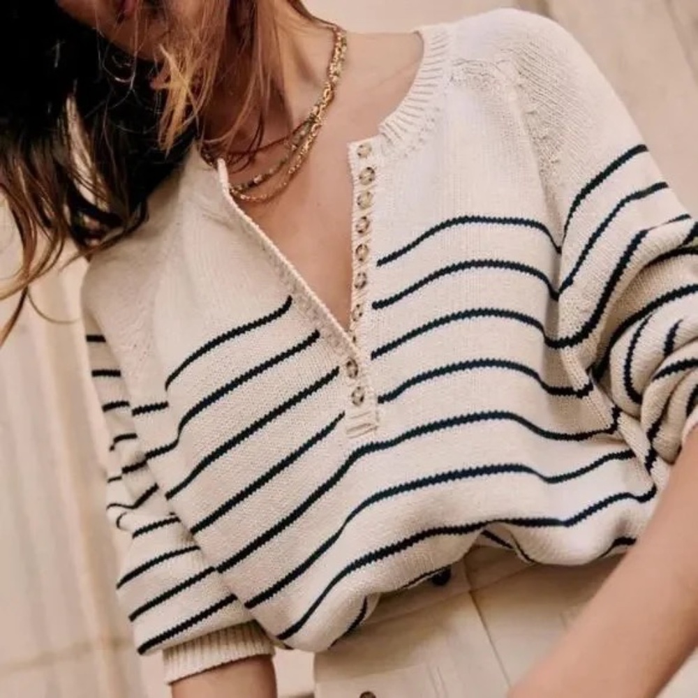 Sezane Leontin Sweater / Ecru & Navy / Size Medium